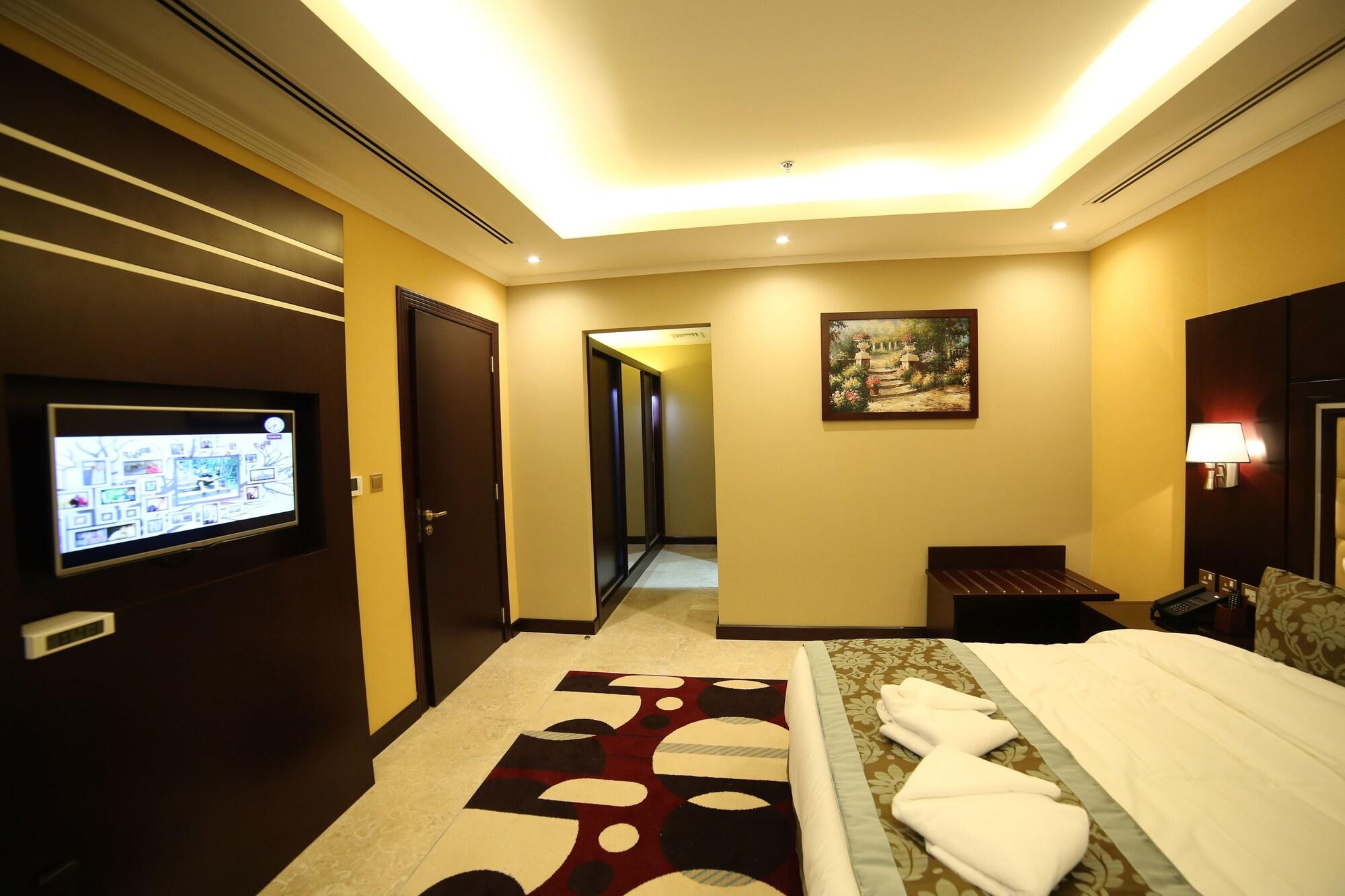 Telal Hotel Apartments Dubai Exterior photo